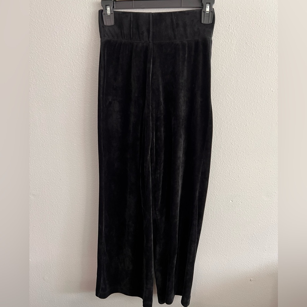 Elegant Black Velvet Women's Pants